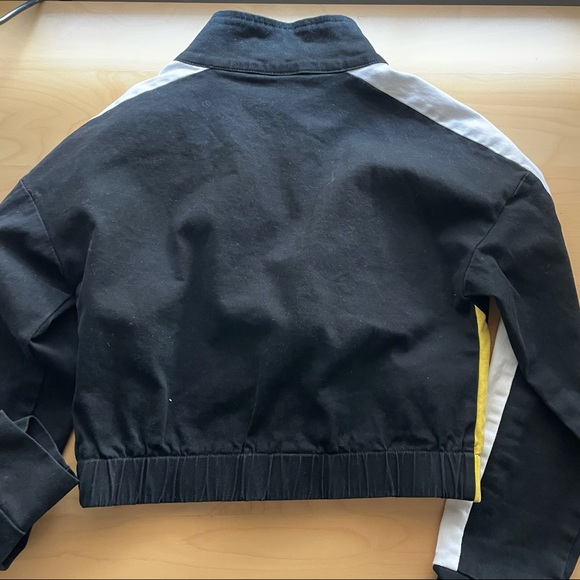 Jacket - Picture 3 of 4